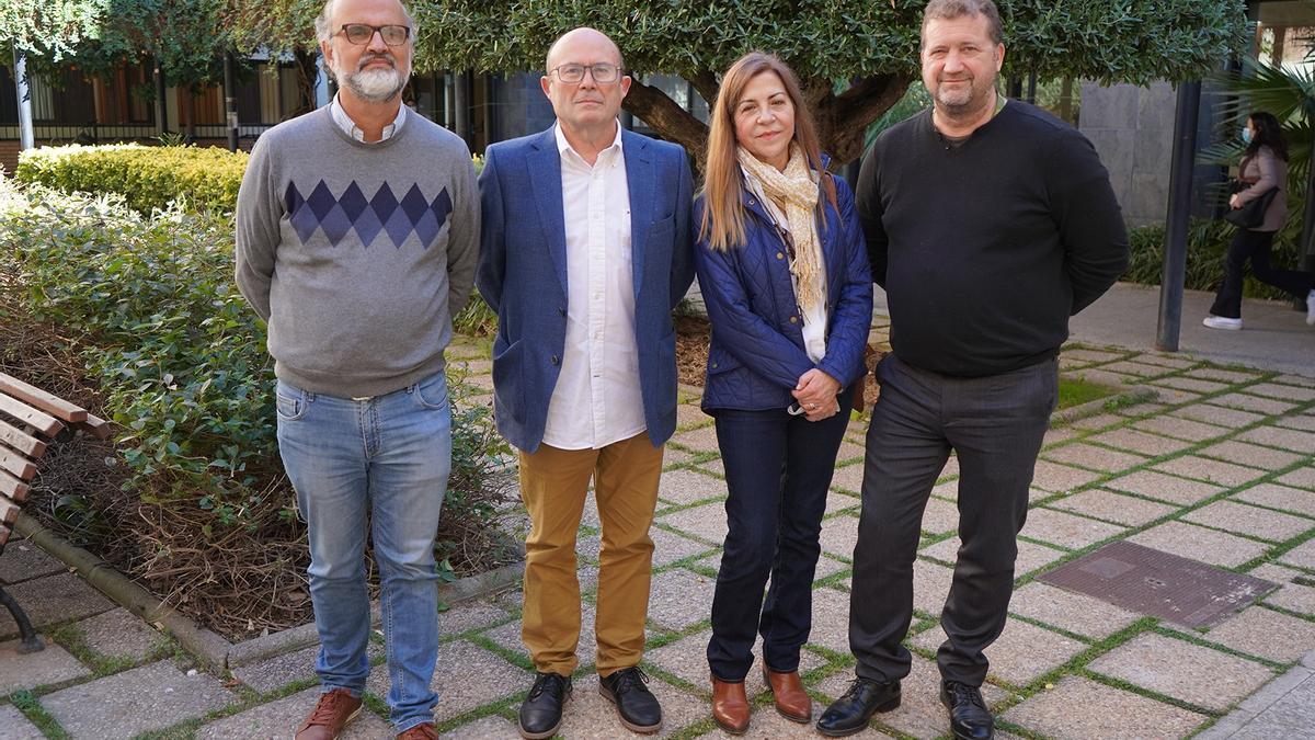 Miembros de la UCV junto al chef José Andrés