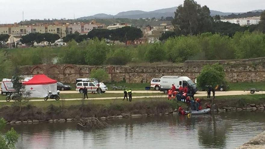 La Policía investiga las causas de la muerte del joven hallado bajo el puente romano en Mérida