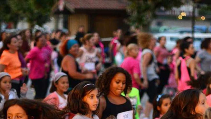 Una multitud para zumbarle al cáncer