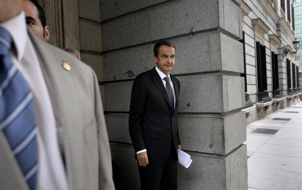 Seis indicios apuntalan en el sumario la imputación de Zapatero: de los dos millones de euros de "nuestro pana" a las 'off-shore'