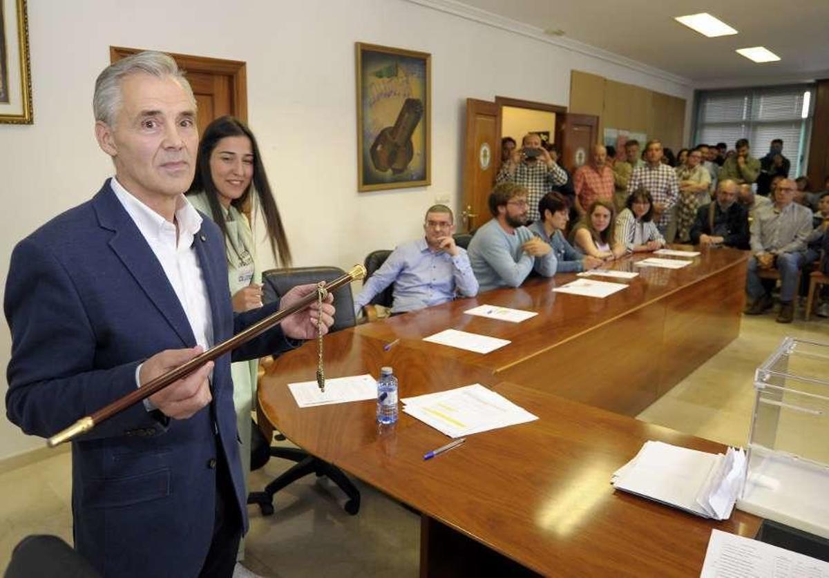 Luis Taboada pasa a ser regidor de Vila de Cruces con el apoyo de Bloque y PSOE