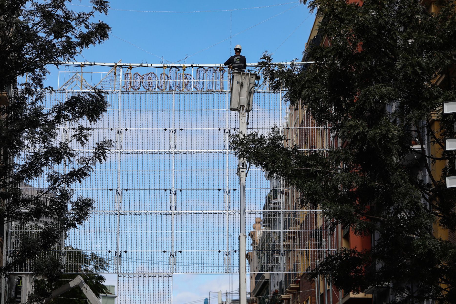 "Plantà" de la iluminación de Russafa