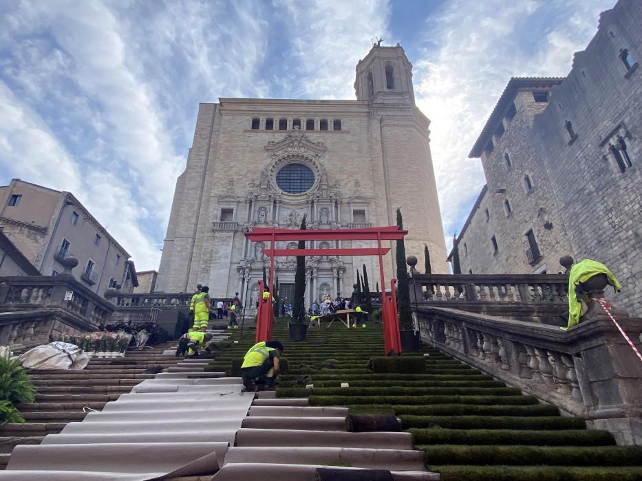 Girona ultima els muntatges del primer Temps de Flors adaptat a la pandèmia