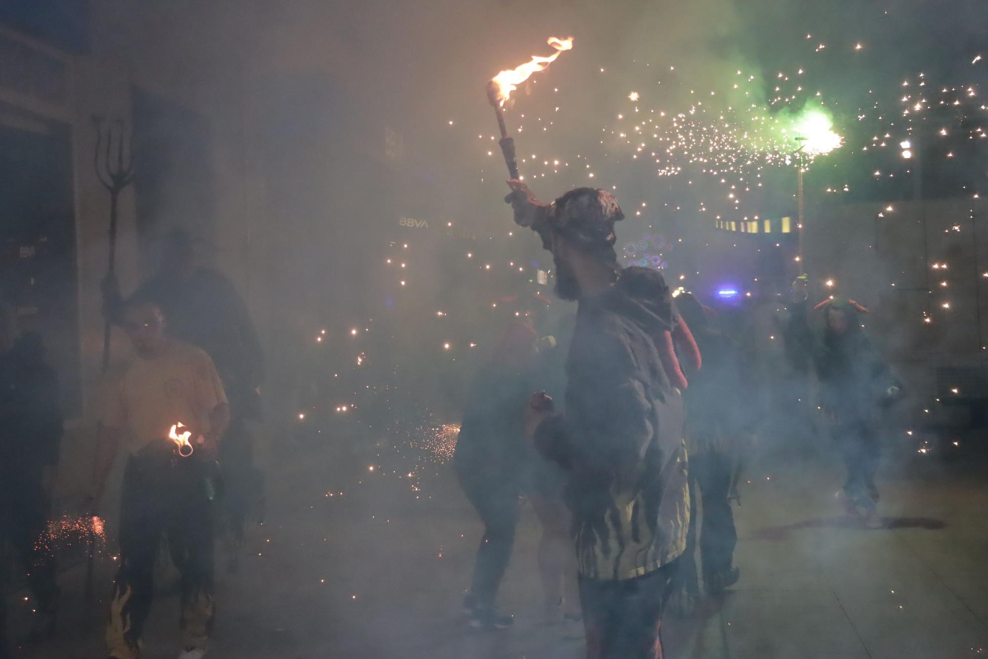 Las fotos del 'retorn' de la patrona y del 'correfoc' en el último día de fiestas de Vila-real