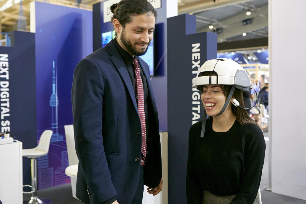 Diseños innovadores de cascos protectores en el evento Tomorrow.Mobility 2022.