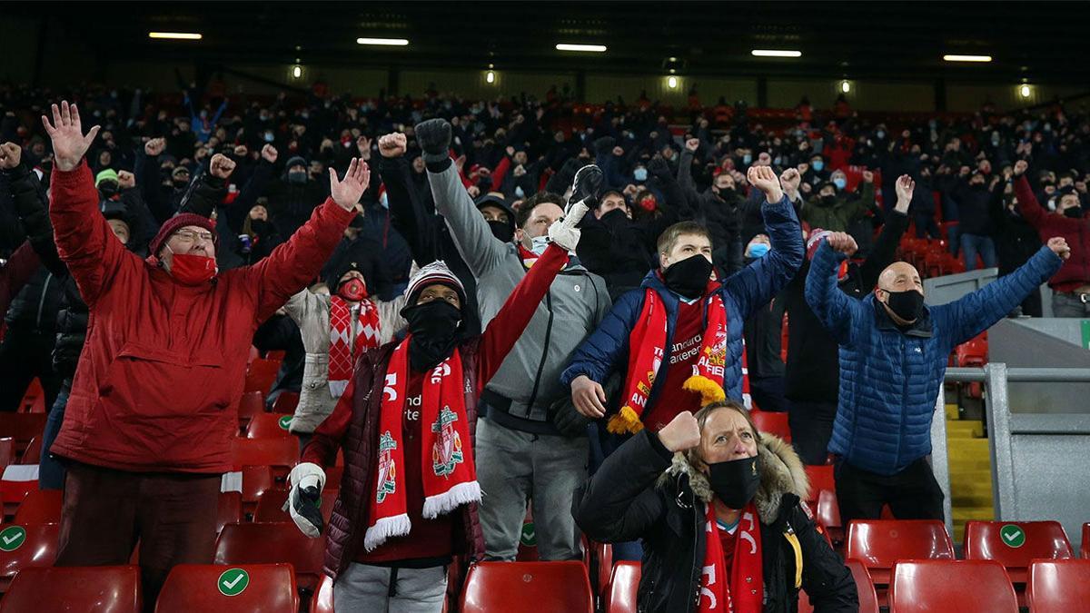 Los aficionados del Liverpool, &quot;en la luna&quot; tras volver a Anfield