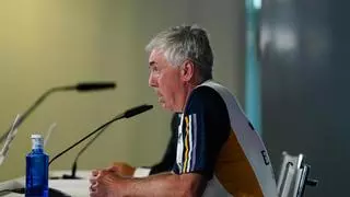 Ancelotti: "No es verdad que no me atreva a dejar a Modric y Kroos en el banquillo"