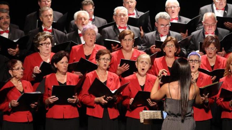 Un centenar de voces participa en el IV Festival de Corales de Otoño