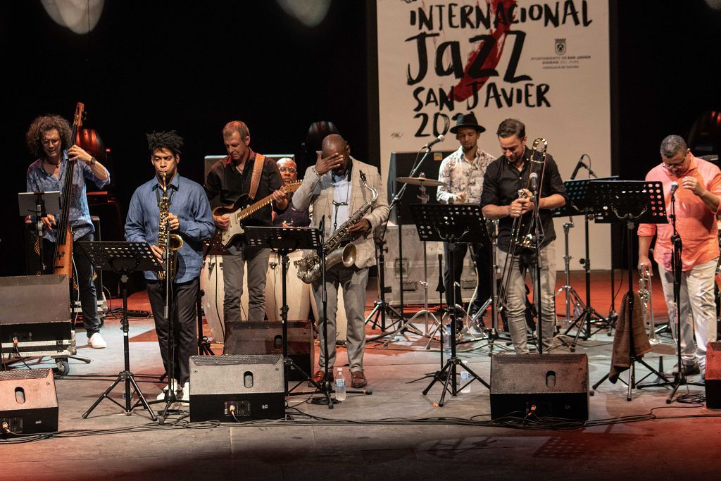 Iván 'Melón' Lewis & The Cuban Swing Express