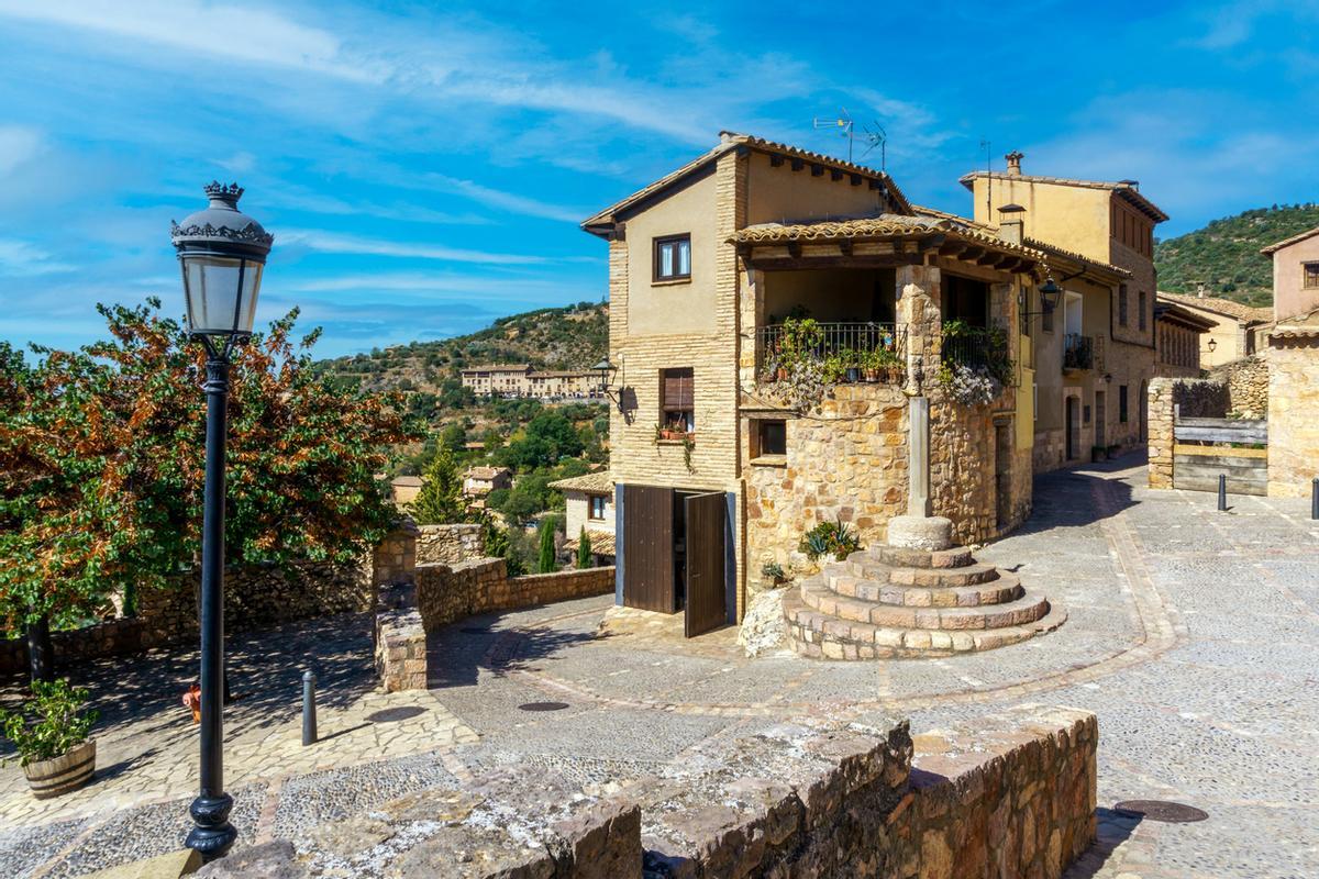 Alquézar mantiene el ambiente medieval