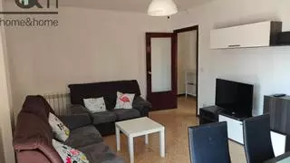 Se vende piso reformado de tres habitaciones en el barrio de moda de Zaragoza por 165.000 euros