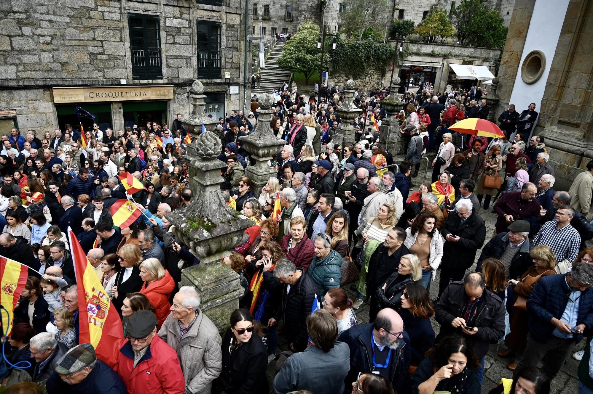 Contrarios a la amnistía se unen en una manifestación en Pontevedra