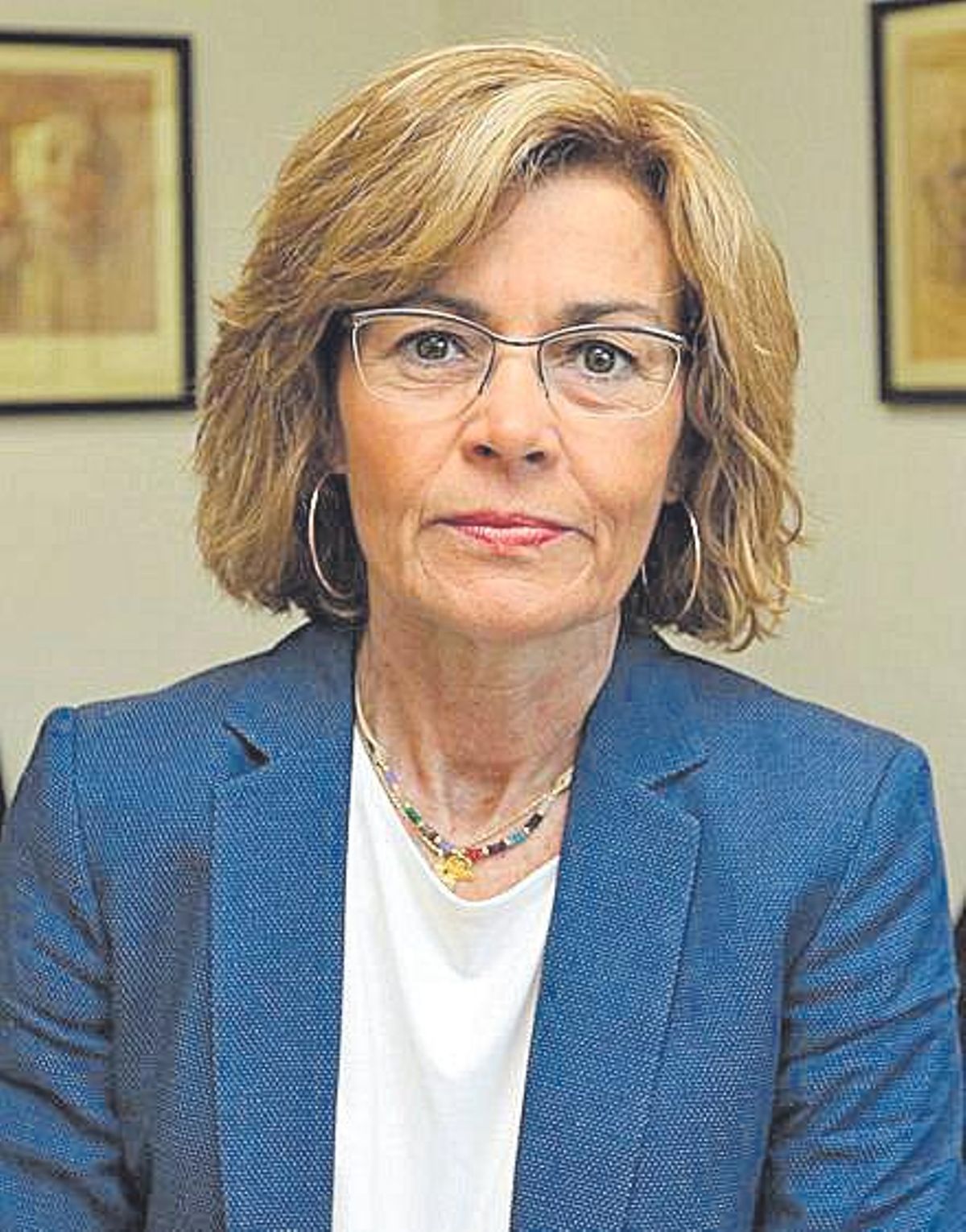 Julia Muñoz.