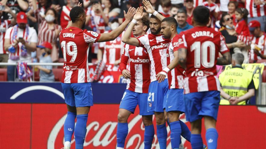 Un penalti dudoso ayuda al Atlético de Madrid