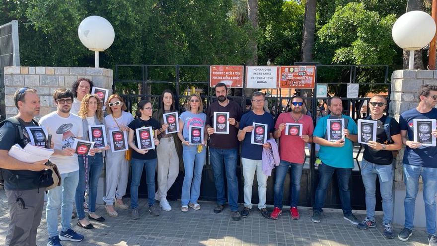 Institutos de Valencia y Alicante inician una campaña contra el exceso de burocracia en las aulas