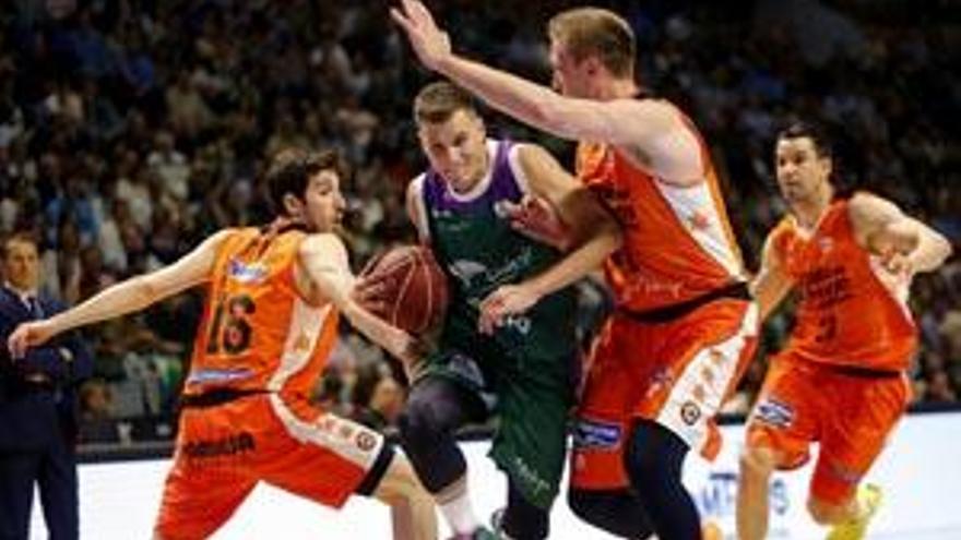 El Valencia Basket  pierde sus opciones de ser líder