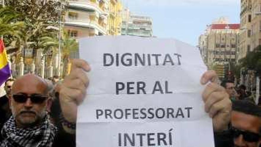 Protesta de profesores interinos, en imagen de archivo.