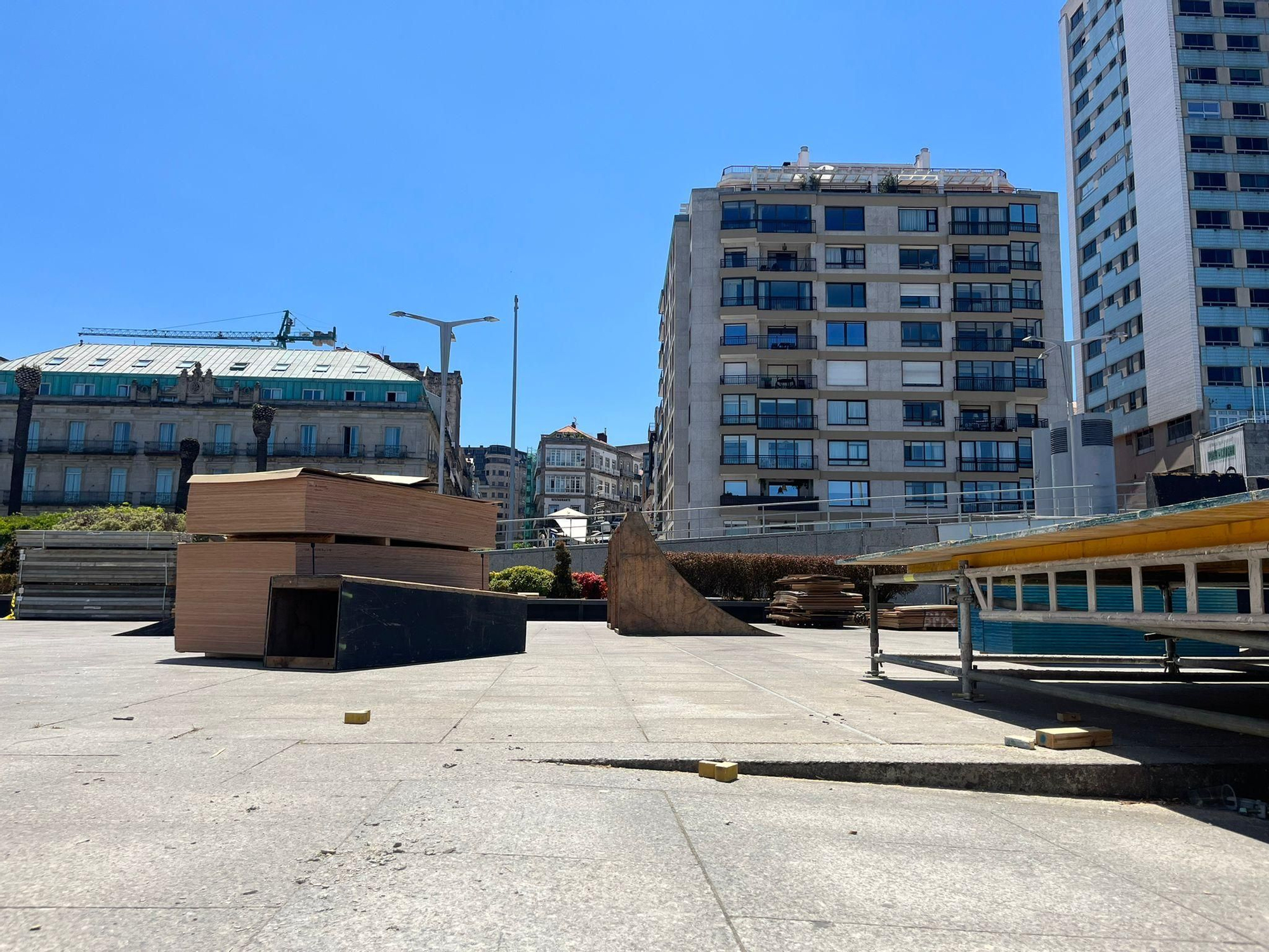 Arranca el montaje de las estructuras de O Marisquiño