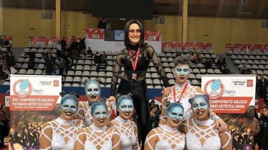 Patinadoras del Ánfora durante la disputa del Gallego de Grupos.