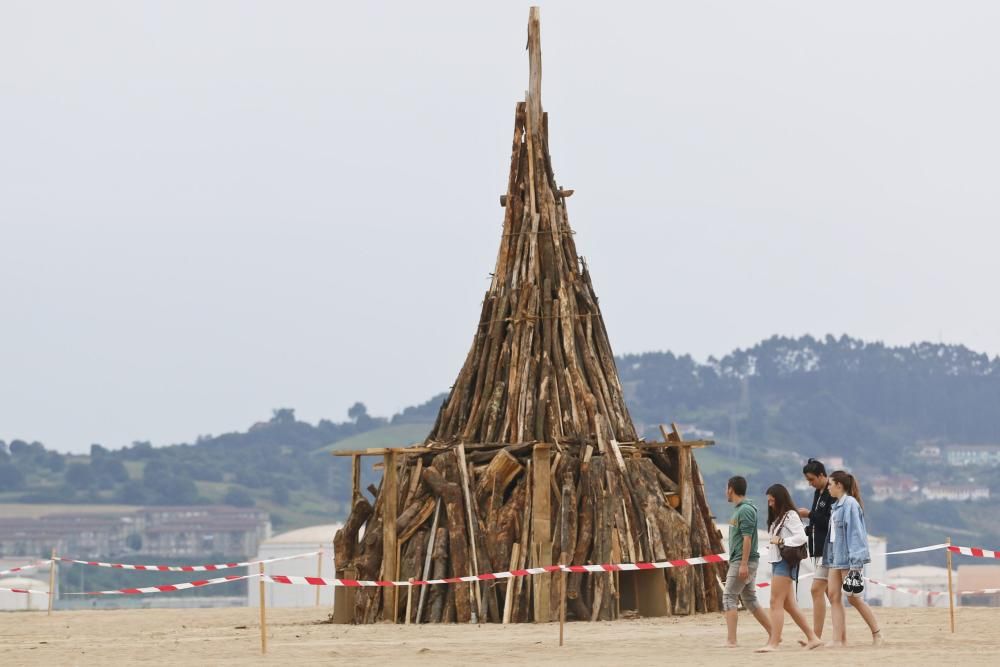 Preparativos San Juan en Gijón