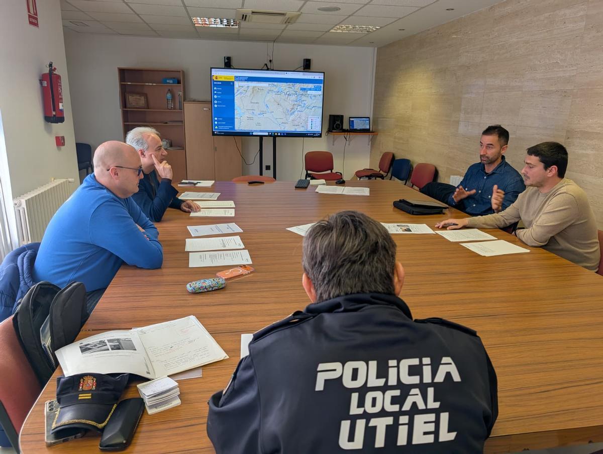 Simulacro del Plan de Actuación Municipal ante inundaciones en el Ayuntamiento de Utiel.