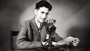 George Orwell, autor de 1984 y Rebelión en la granja, entre otras obras.
