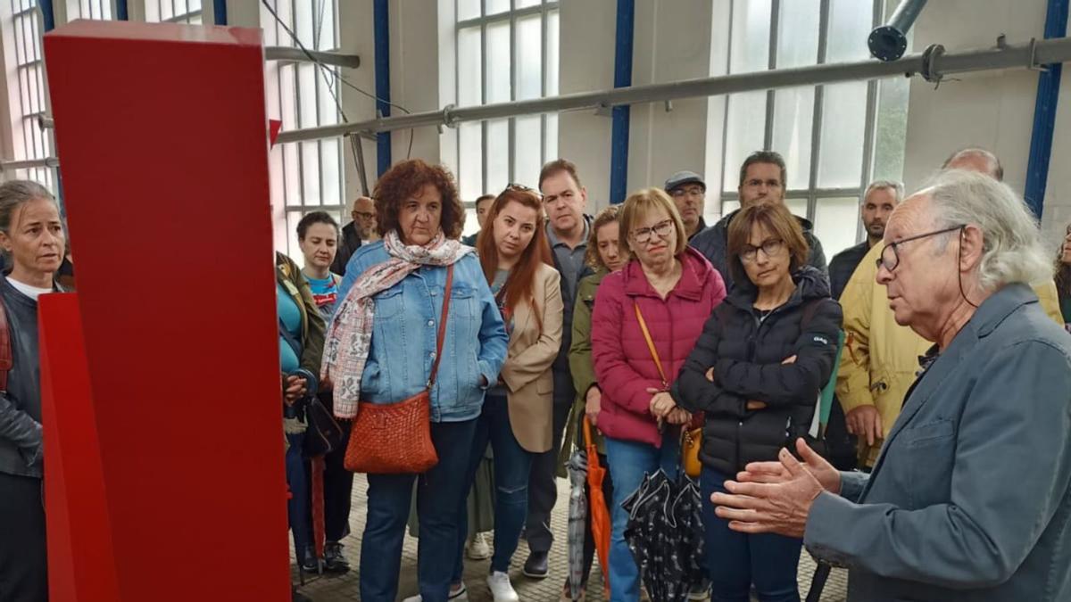 Herminio, el pasado sábado durante la última visita guiada a la muestra. | D. O. Herminio, el pasado sábado durante la última visita guiada a la muestra. | D. O.