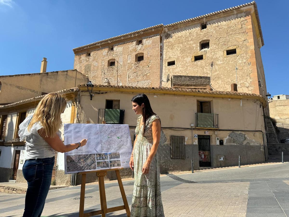 María Hernández, edil de Urbanismo, presentaba el proyecto para la zona en julio.