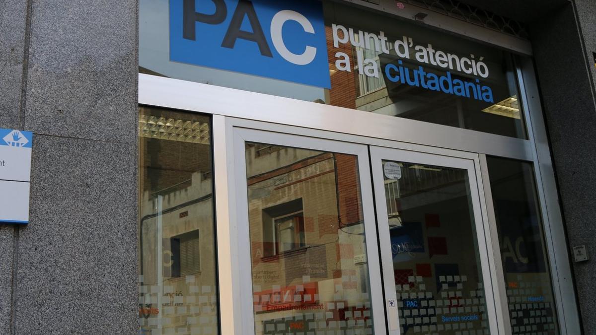 El Punto de Atención a la Ciudadanía de Esplugues ha atendido cerca de un millar de consultas sobre el covid-19