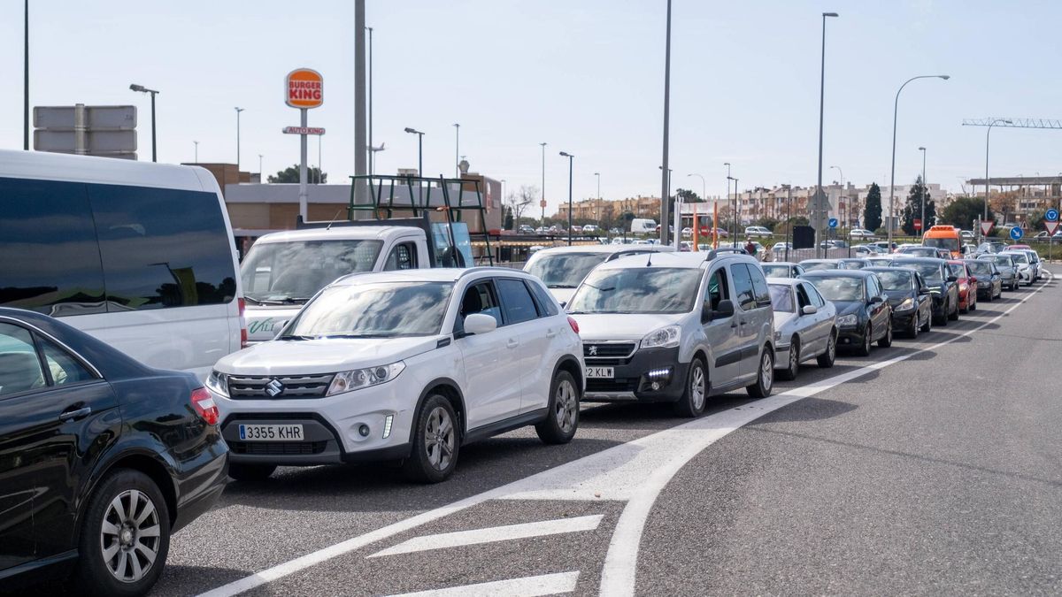 La ley de regulación de afluencia de vehículos a Mallorca prevé sanciones de hasta 30.000 euros.
