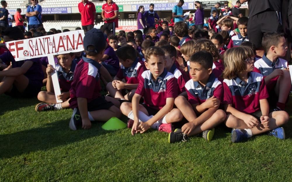 Clausura de la liga local de fútbol base de Cartag