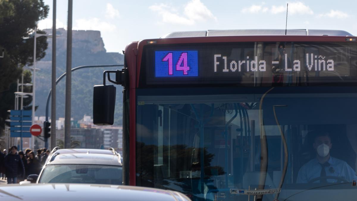 Entran en funcionamiento las nuevas líneas de autobús urbano