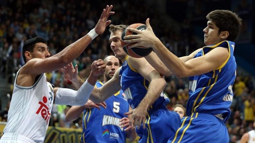 El Khimki, que tiene al pívot montenegrino sin ficha ni en la VTB League ni en la Euroliga, no está dispuesto a pagarle su contrato para que rescinda.