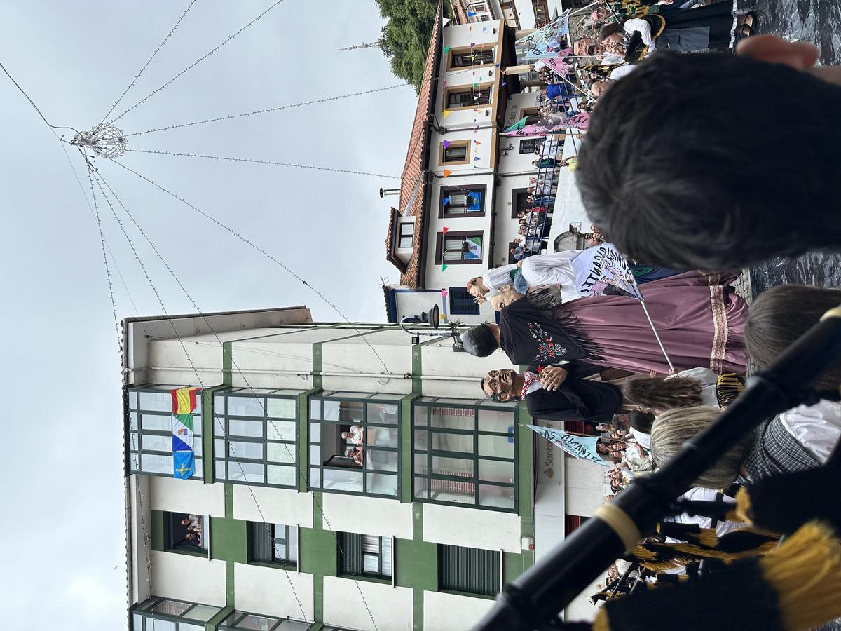 En imágenes: Cudillero da la bienvenida a las fiestas de San Pedro y San Pablo