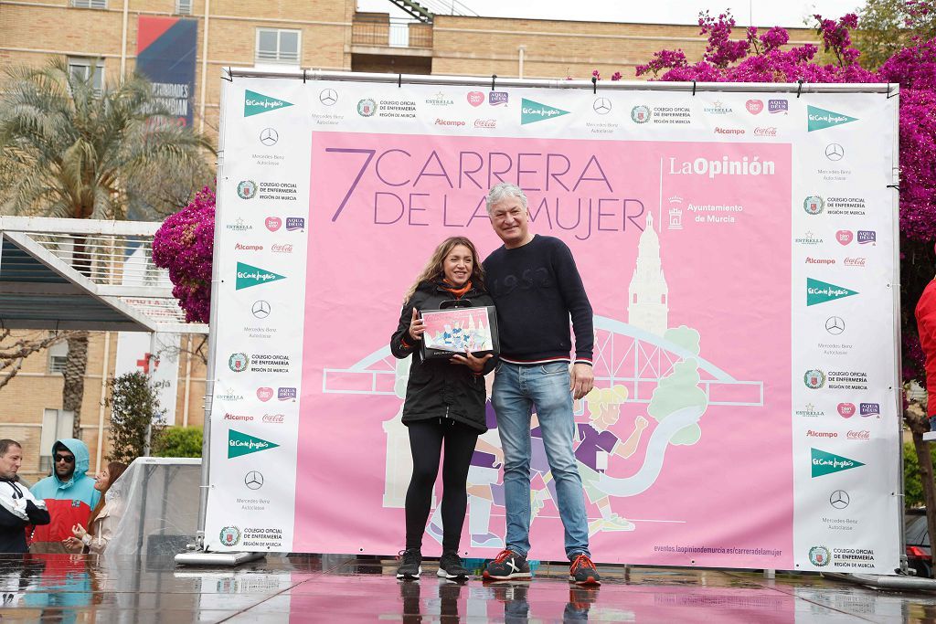 Carrera de la Mujer Murcia 2022: las participantes posan en el photocall