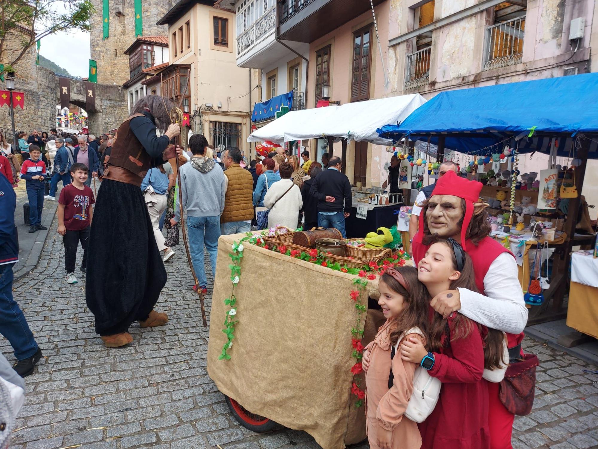 En imágenes: Domingo de lleno en la Feria Medieval de Salas