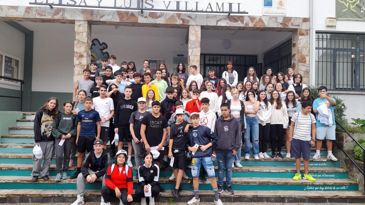 En imágenes: El viaje de los estudiantes de Ávila por Oscos-Eo, Oviedo y Santiago de Compostela