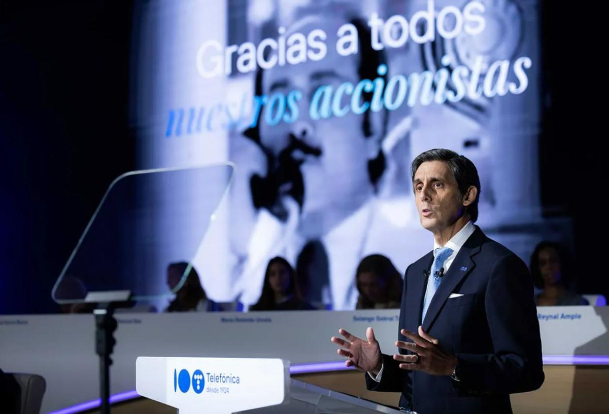 El presidente de Telefónica, José María Álvarez-Pallete, en la junta de accionistas.