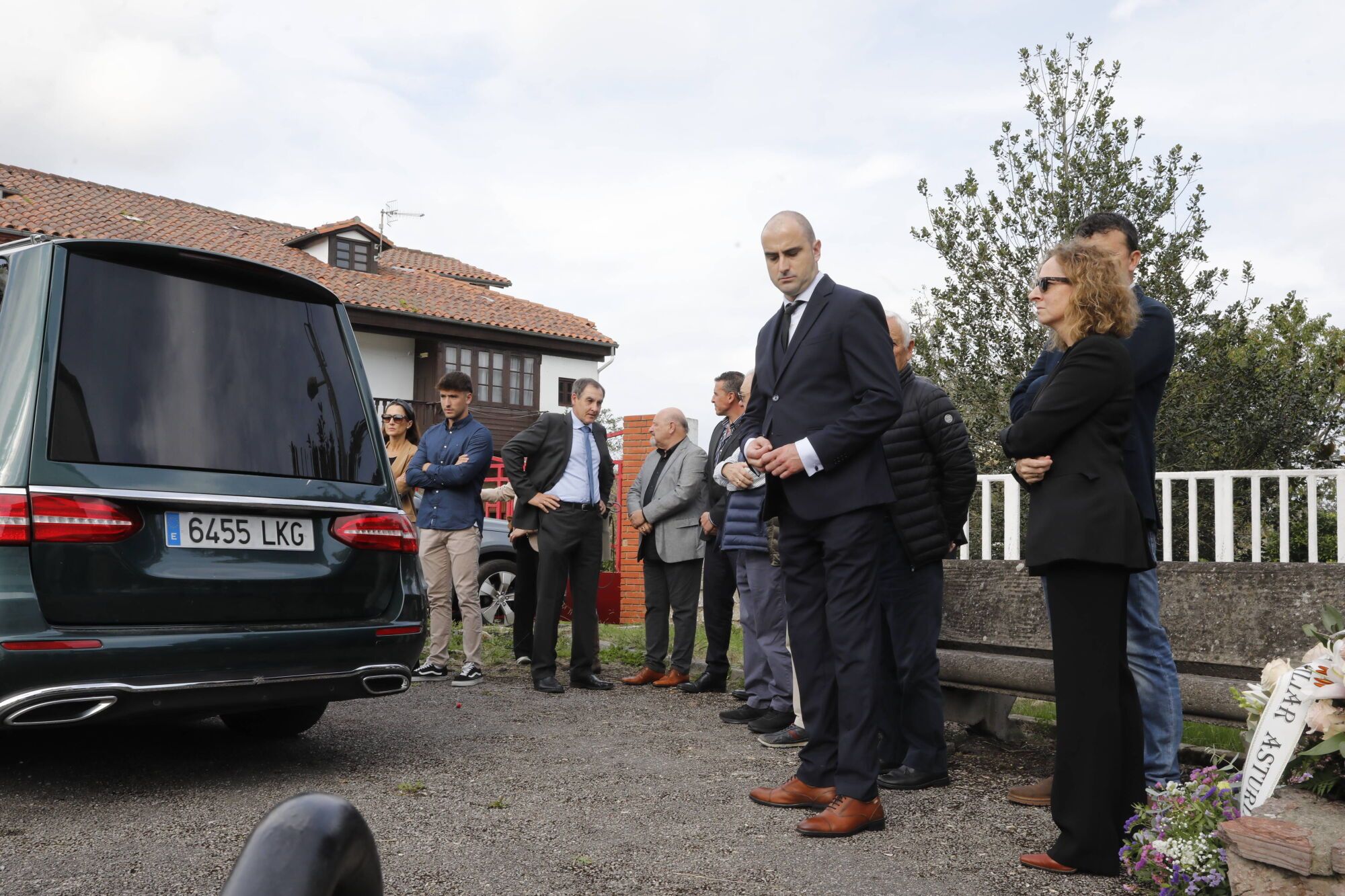 Así fue el funeral de Emilio Serrano en Ribadesella