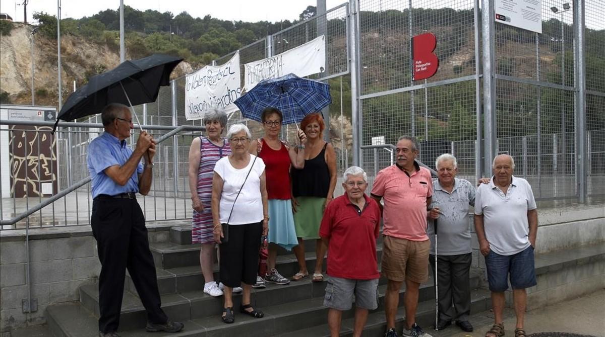 zentauroepp39600818 barcelona 08 08 2017 barcelona can bar  se mobiliza contra l170808140849