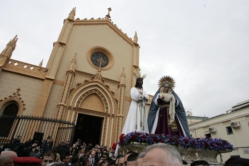 Misa del Alba y traslado del Cautivo