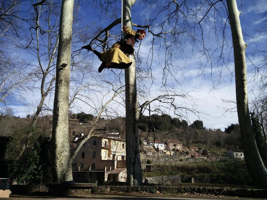 Tallers de dansa amb nenes i nens a Olot del Sismògraf 2018