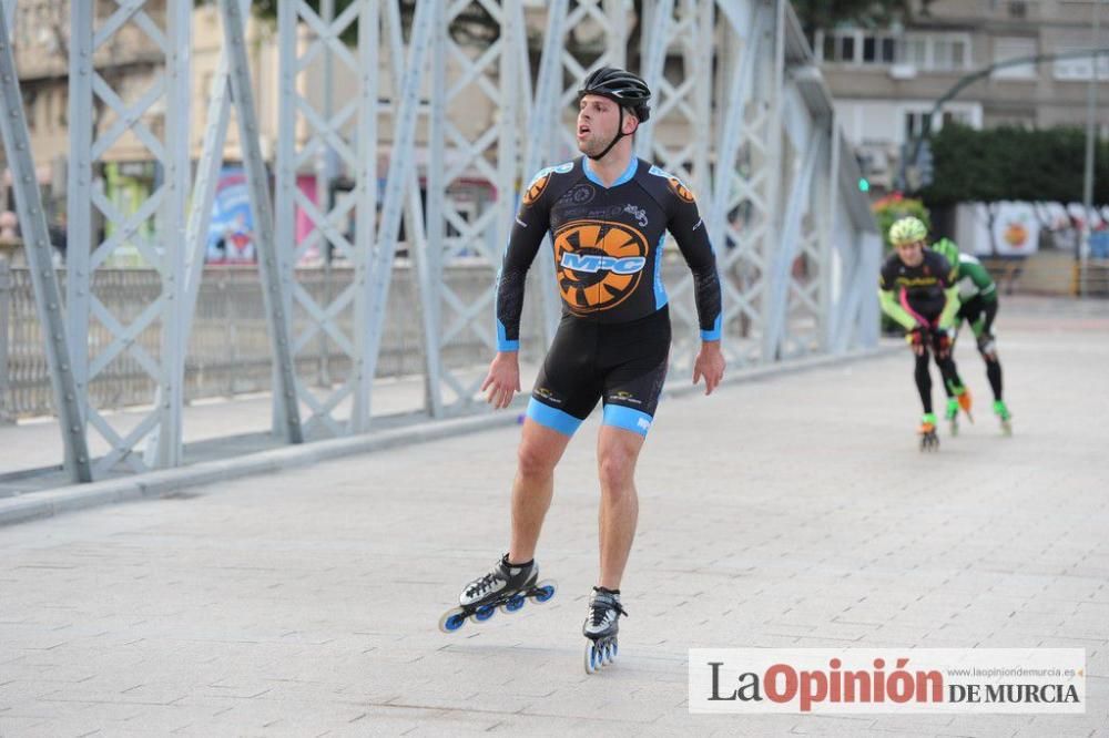 Murcia Maratón. Patinadores en carrera