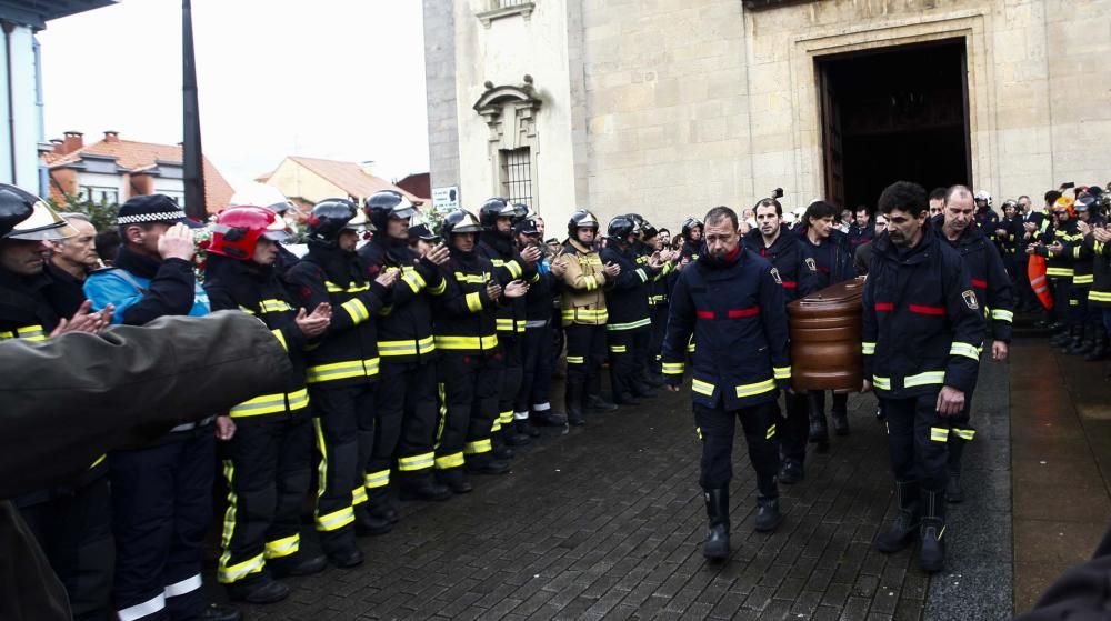 Funeral por Eloy Palacio, bombero fallecido en Oviedo