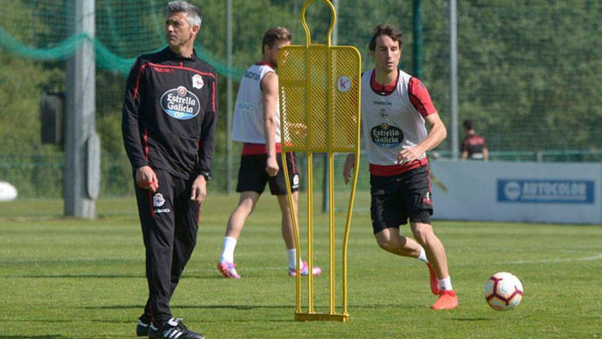 José Luis Martí, ayer durante el entrenamiento en la ciudad deportiva.