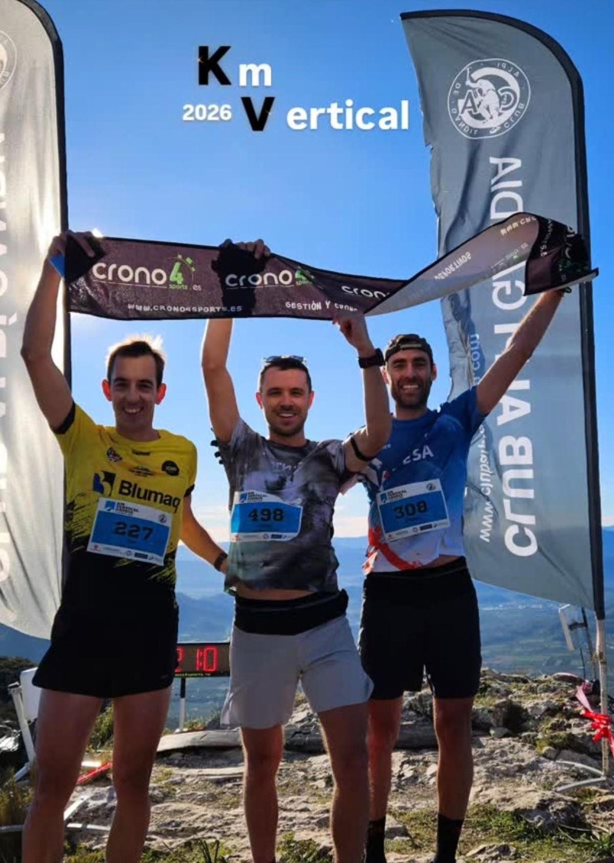 Éxito total en el XXIV KM Vertical de Gandia con un millar de participantes