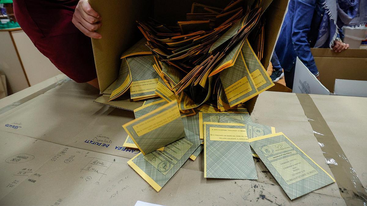 Votos en las últimas elecciones generales de Italia, en una imagen de archivo.