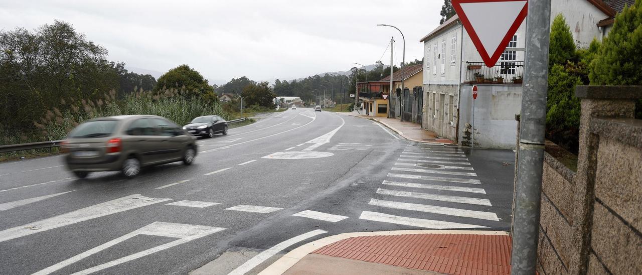 Una de las sendas ya existentes en la carretera