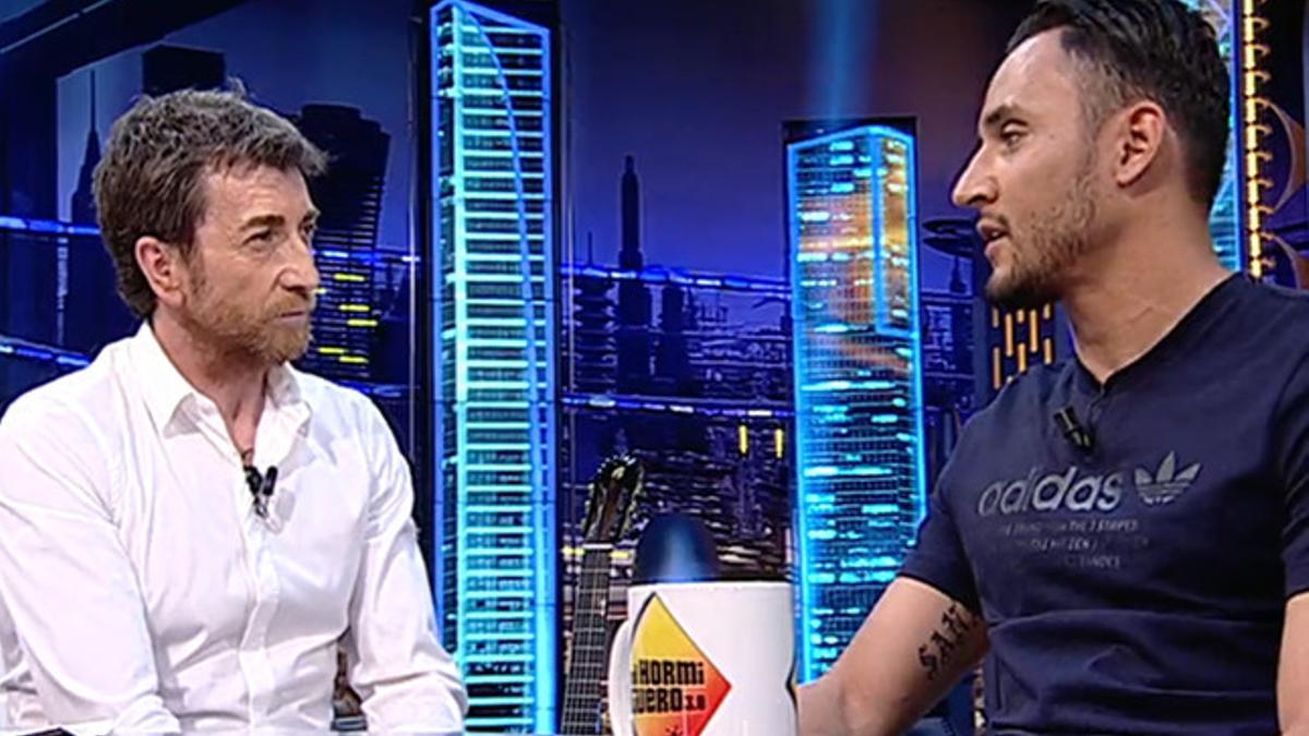 Keylor Navas, junto a Pablo Motos en El Hormiguero