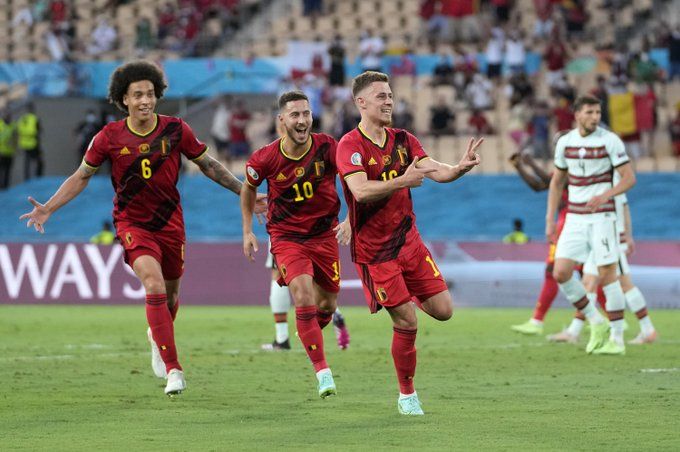 Thorgan Hazard celebra su gol ante Portugal.